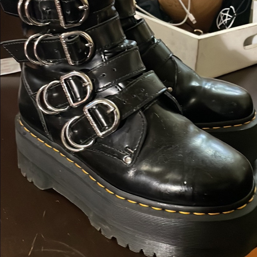 Doc Marten Jadon max boots